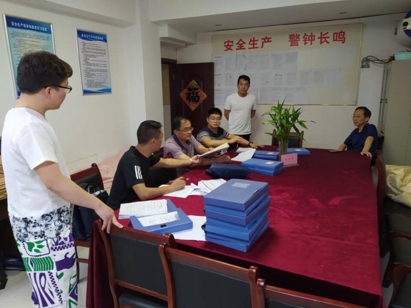 筑牢安全防线 市场监管检测小组对开发区移动式压力容器展开深度专项检查